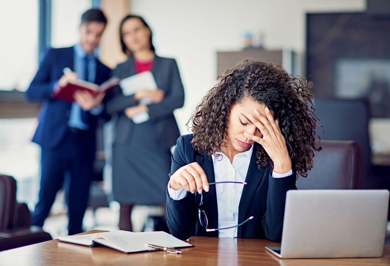 A toxic workplace can lead to a 300% increase in depression; how to know if you have one and steps to solve the problem